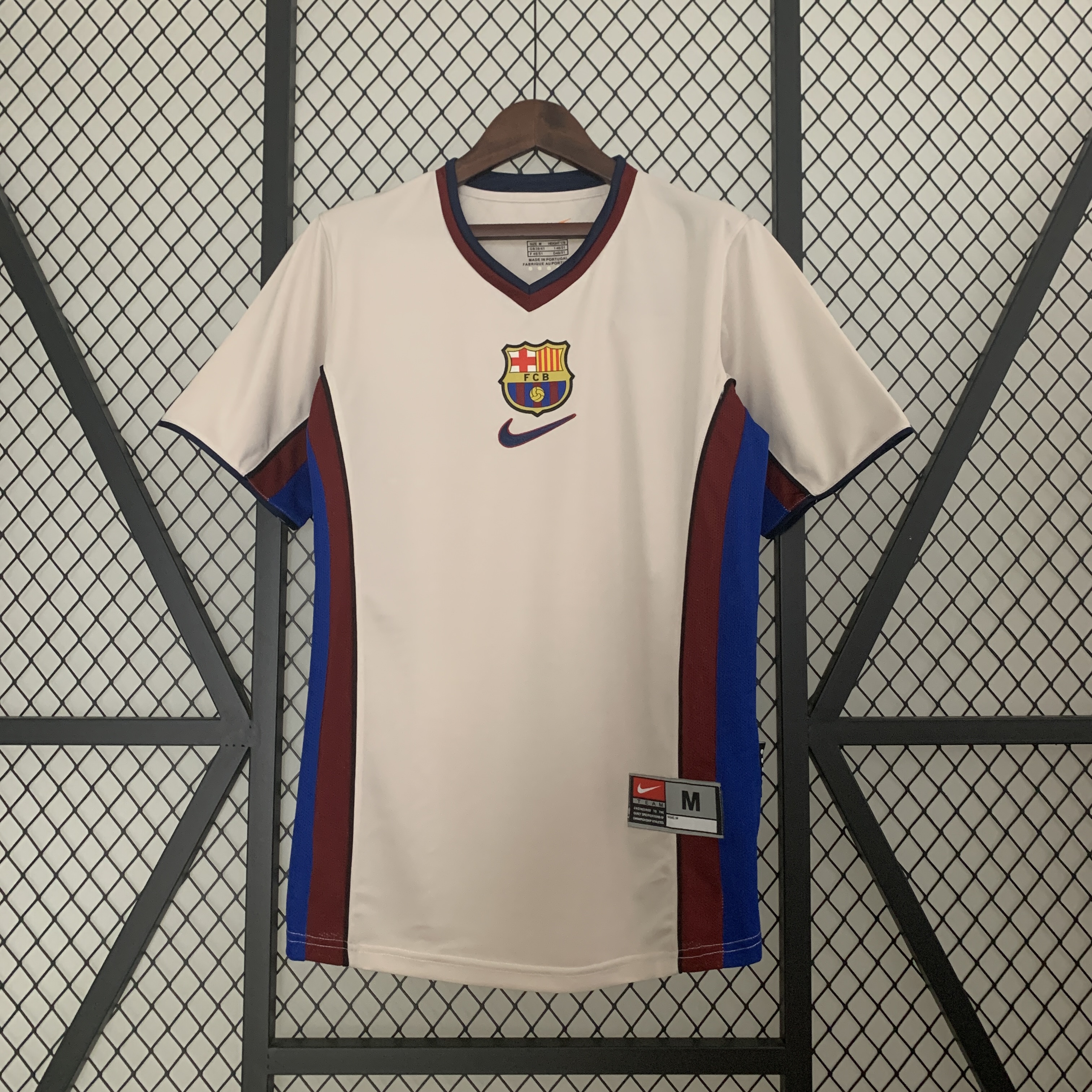 Retro Barcelona 98/99 Away S-XXL