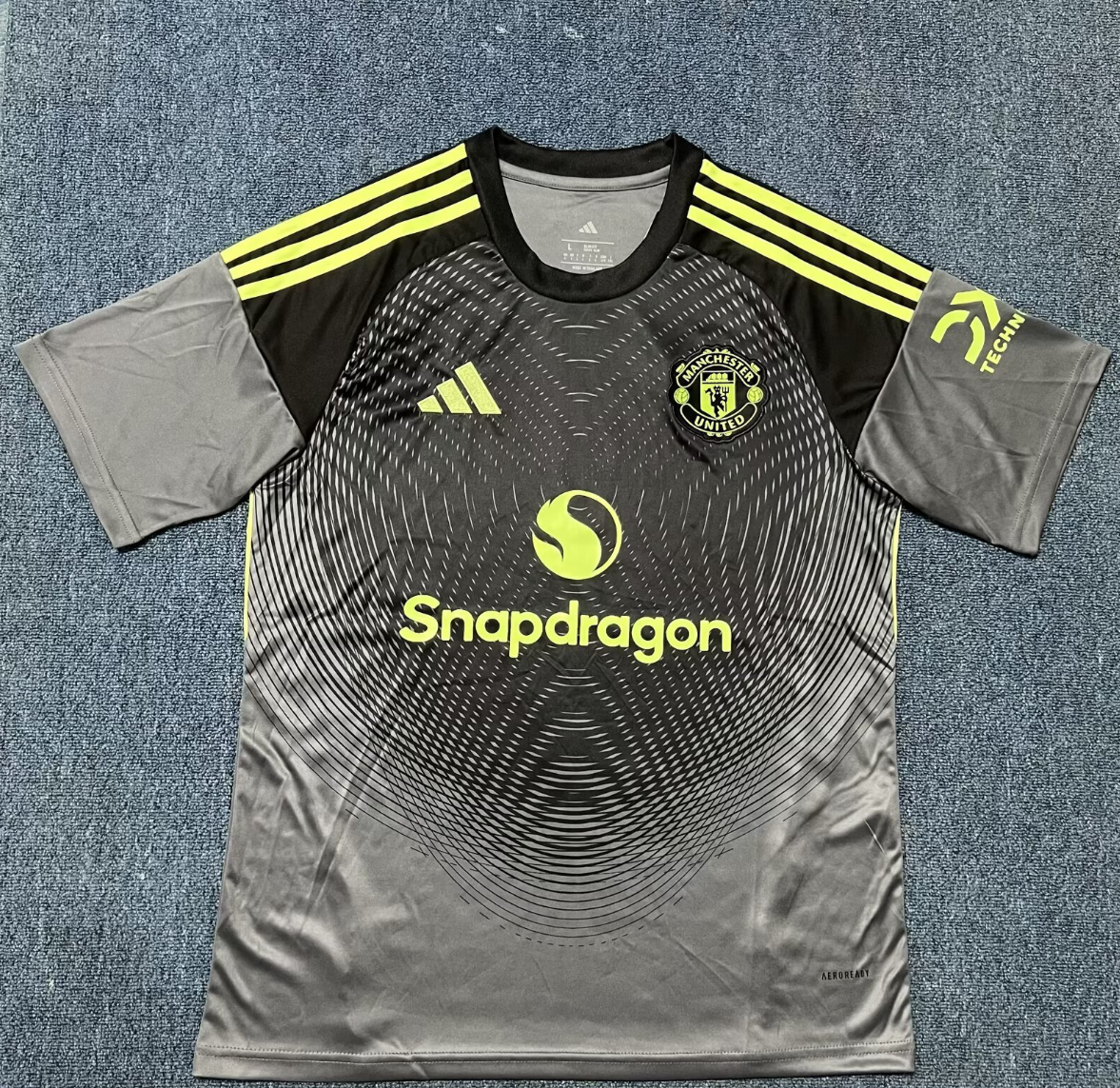 25/26 Manchester United M-U goalkeeper black fan version S-XXL