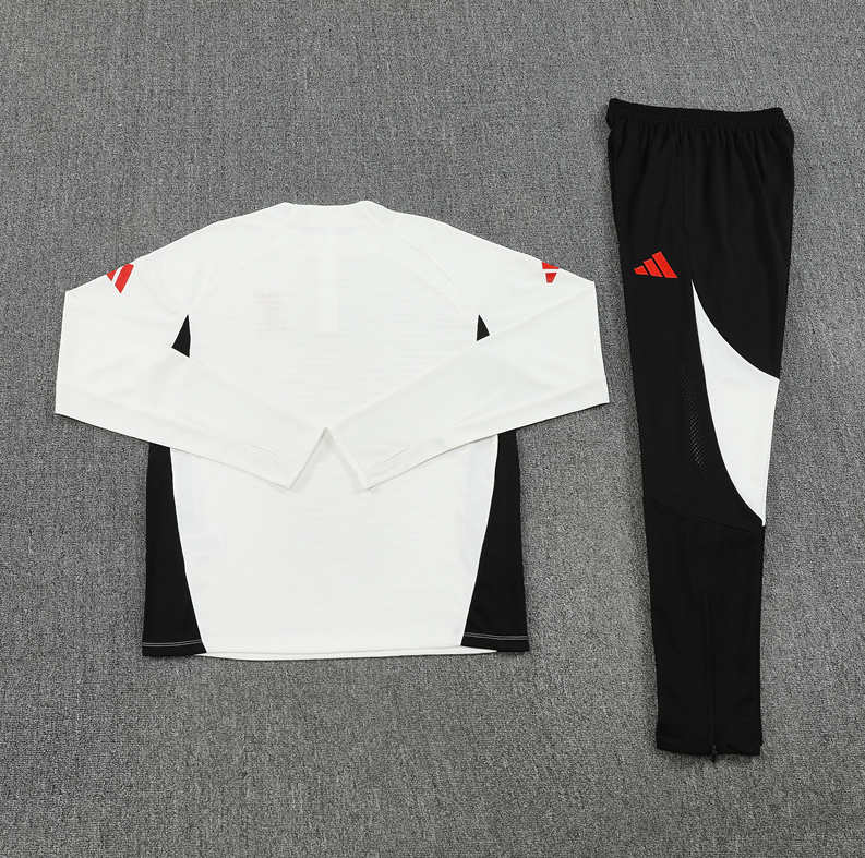 25/26 Liverp white Half-Zip player version Jacket Suit