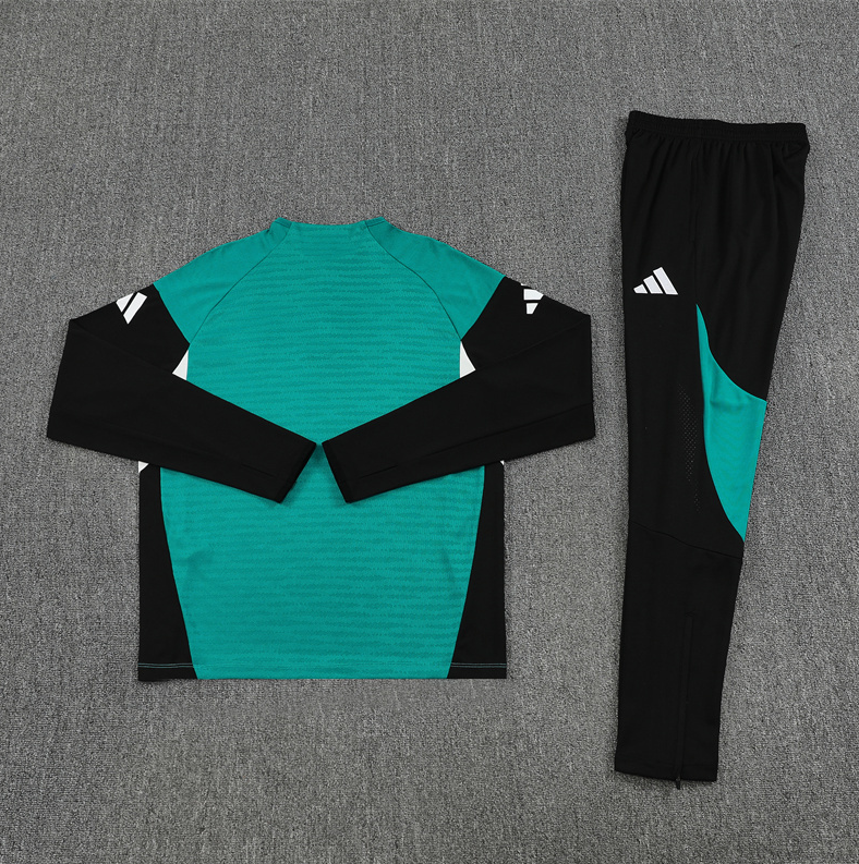 25/26 Liverp green Half-Zip player version Jacket Suit