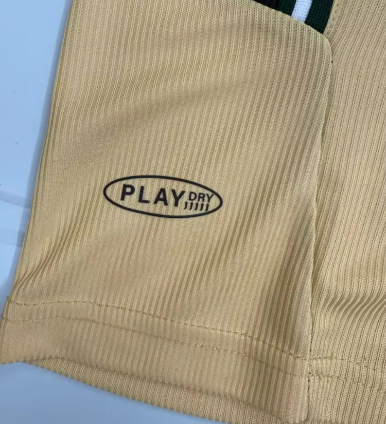 Retro Sporting CP 03-04 away S-XXL