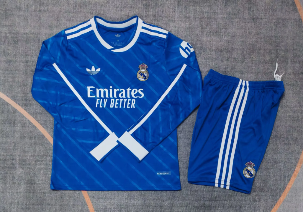 25/26 re@l Medrid third long sleeve kids Version size 16-28