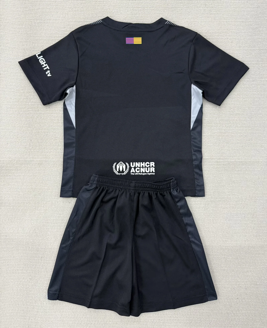 25/26 Barcelona goalkeeper Black kids version Size 16-28