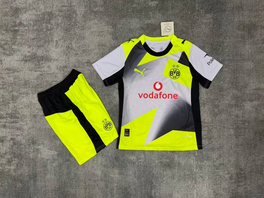 25/26 B.Dortmund away kids version size 16-28