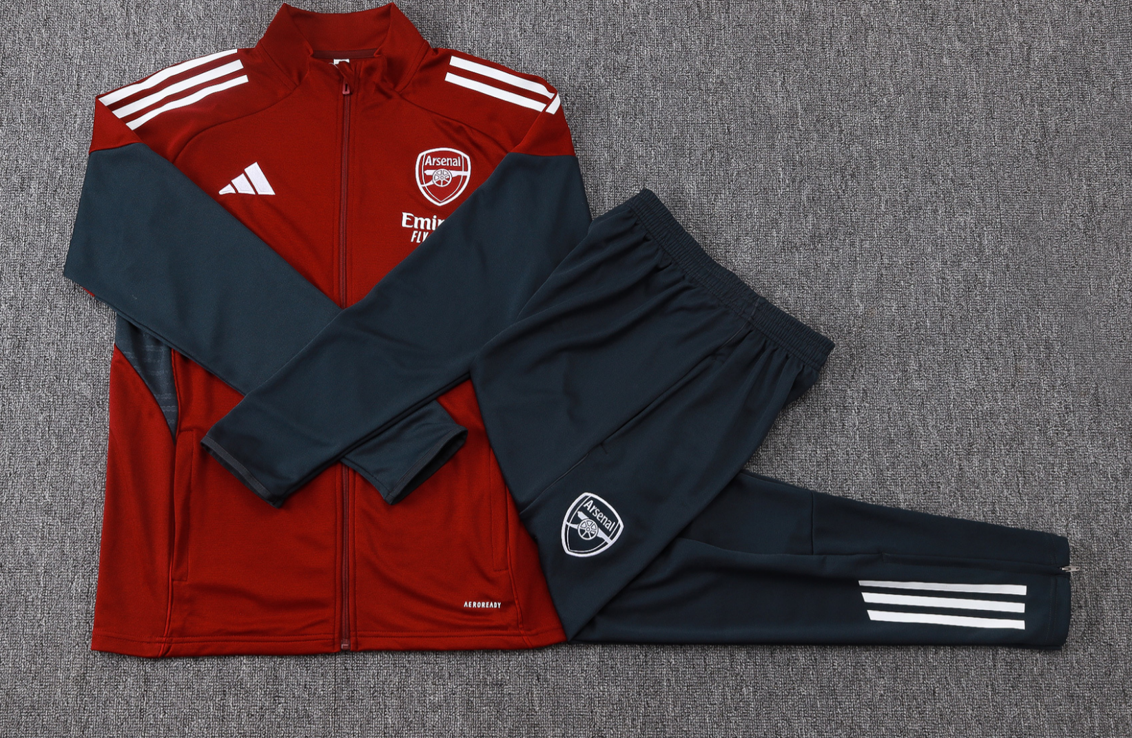 25/26 Arsenal red full-zip jacket version 