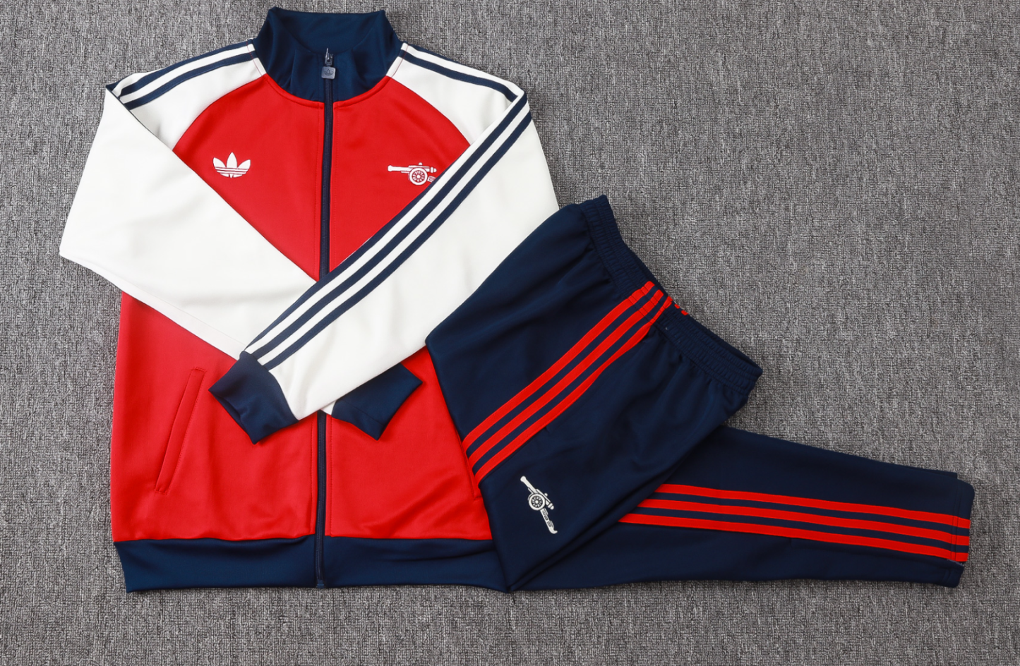 26/27 Arsenal red full-zip jacket version 
