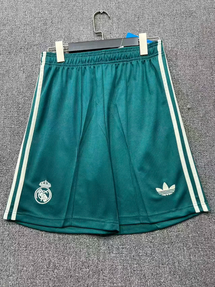 26/27 real M@drid away fan version short S-XXL