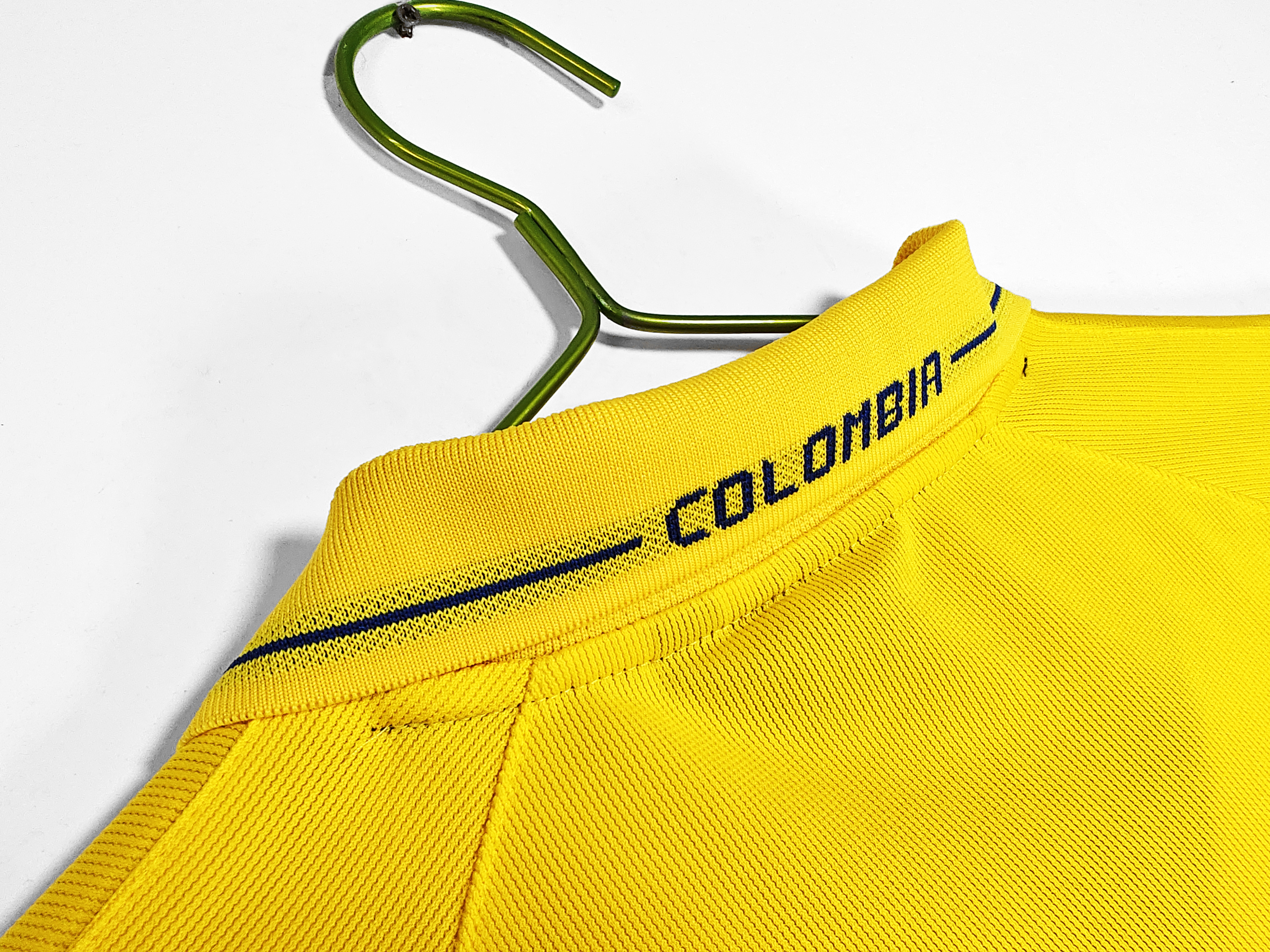 03/05 Colombia home retro version S-XXL