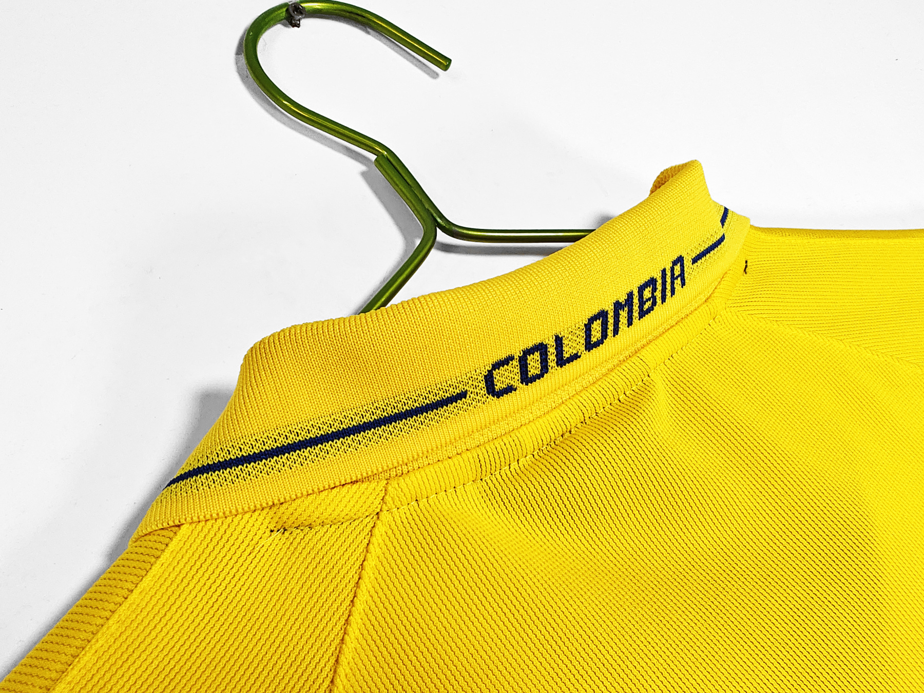 03/05 Colombia home retro version S-XXL