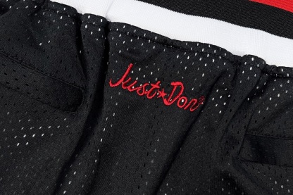 Chicago Bulls embroidered  basketball shorts
