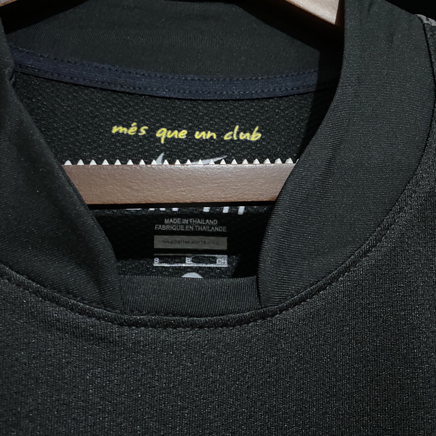 Retro 11/12 Barcelona away Shirt