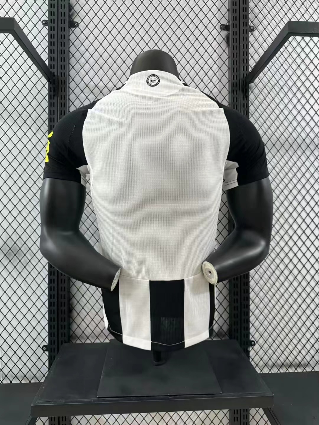 24/25 Newcastle United home player version S-XXL
