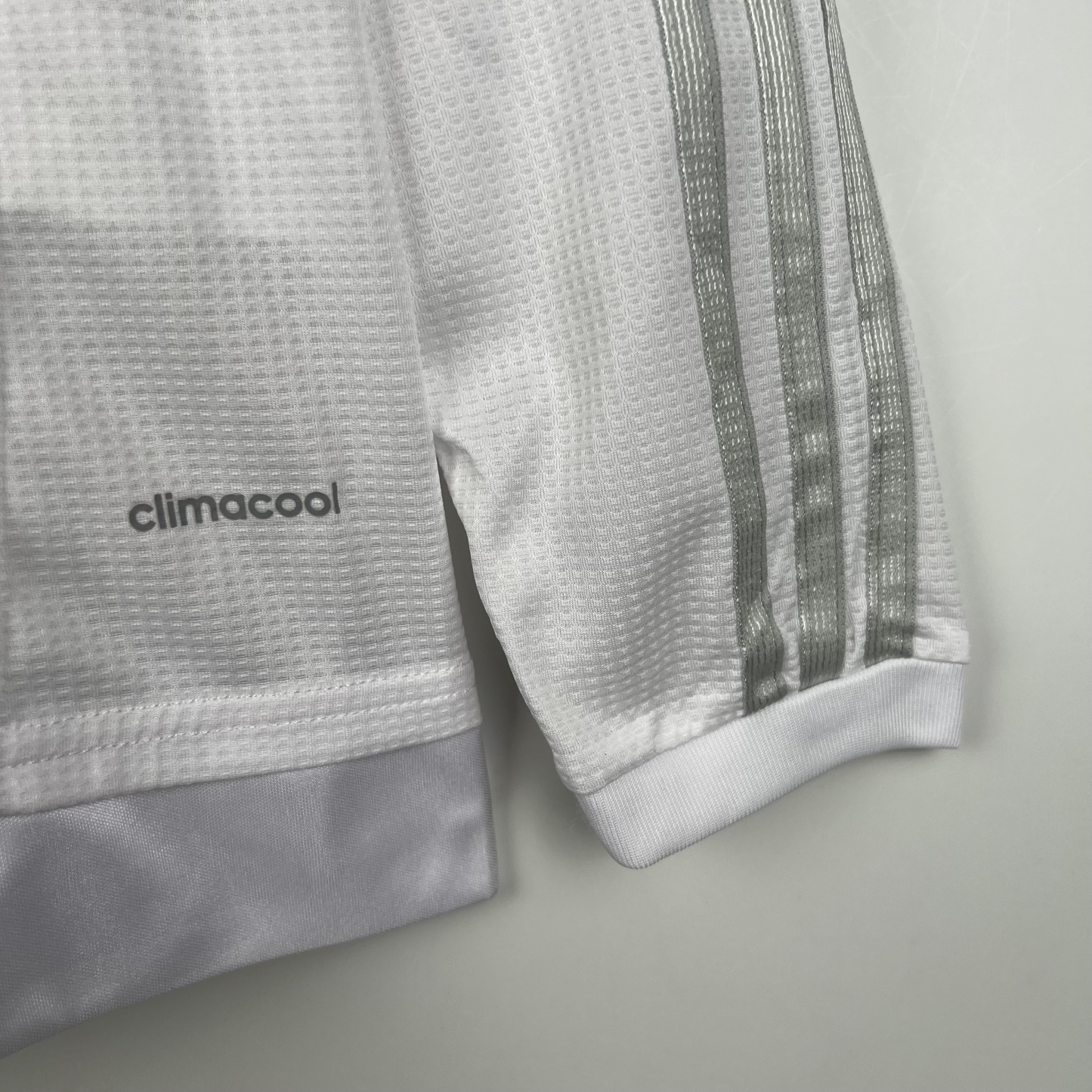 Retro Real Madrid 15/16 Long Sleeve Home S-XXL