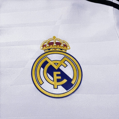 Retro 14/15 Real Madrid home S-XXL