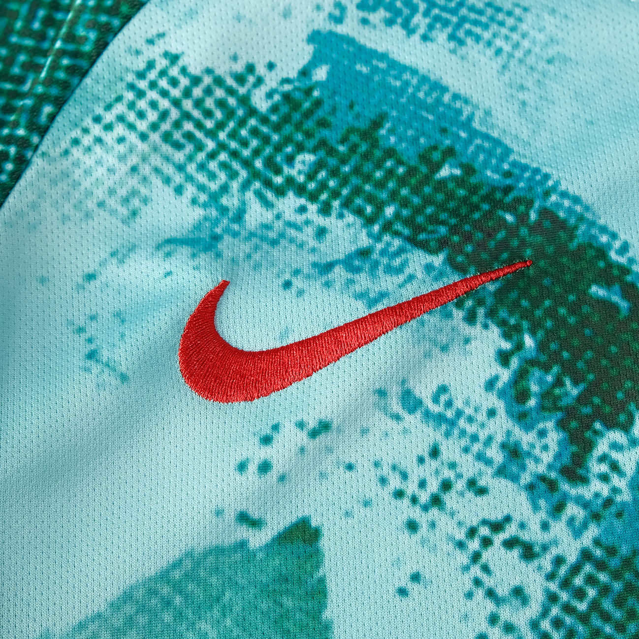 23/24 Portugal Green Training Shirt