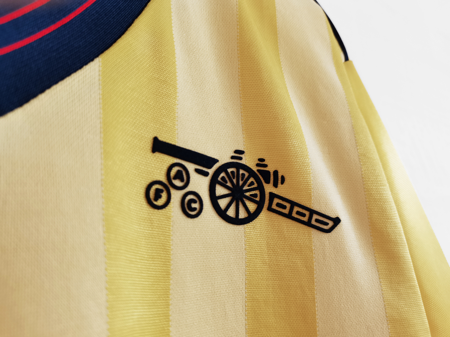 Retro 1983/86 Arsenal away S-2XL