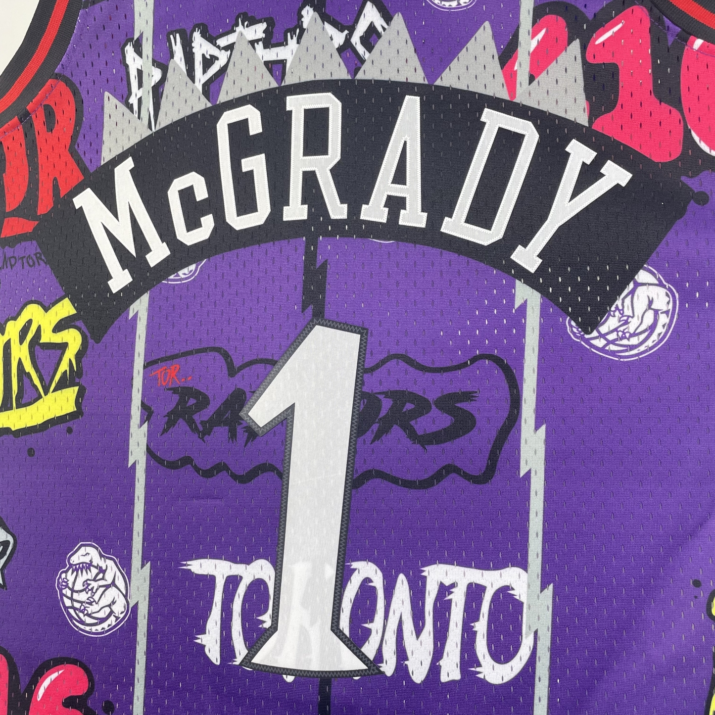 MN Heat Pressed Vintage Jersey: SW Raptors 98/99 Graffiti No.1 McGrady