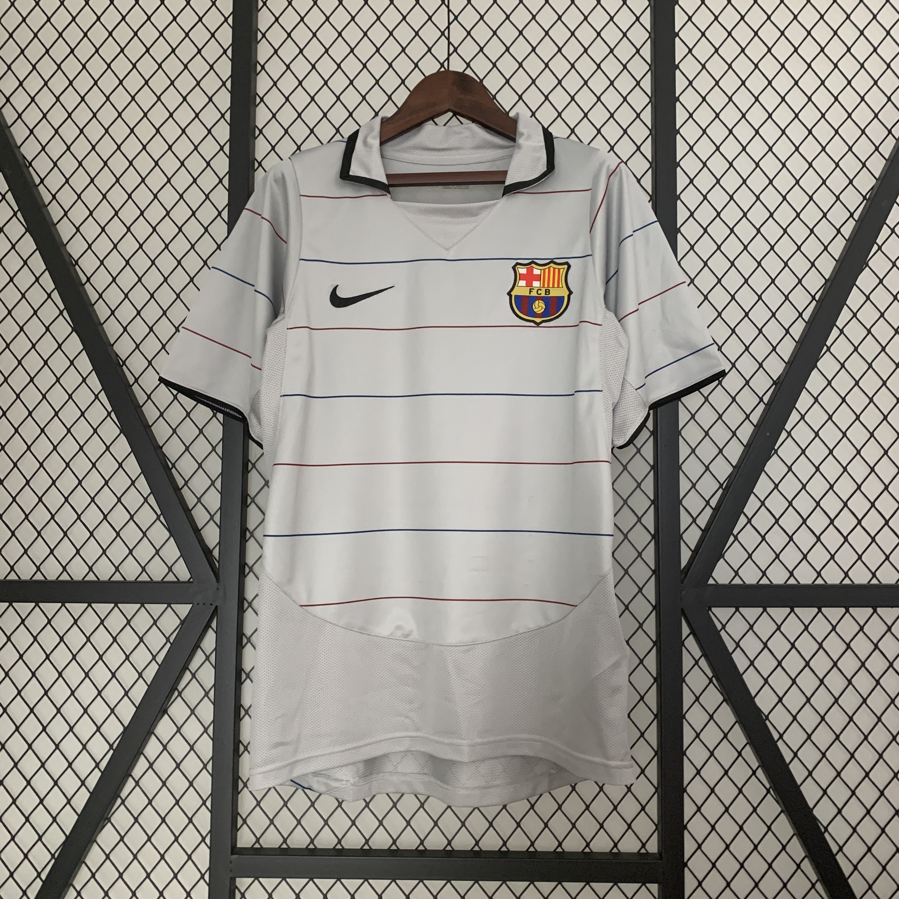 Retro Barcelona 03/04 Away S-XXL