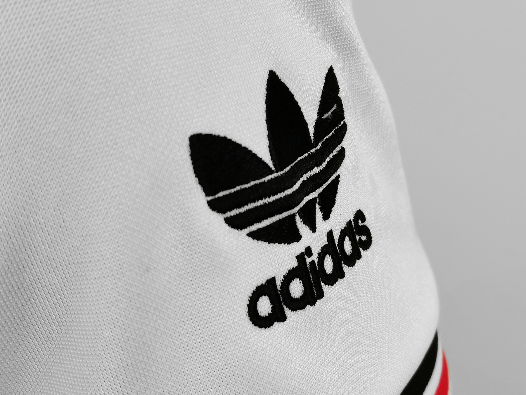 Retro 85 Manchester United  S-2XL