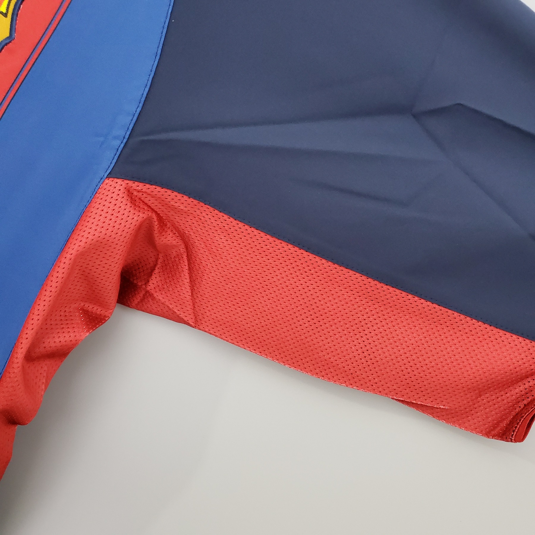 Retro 03/04 Barcelona home S-XXL