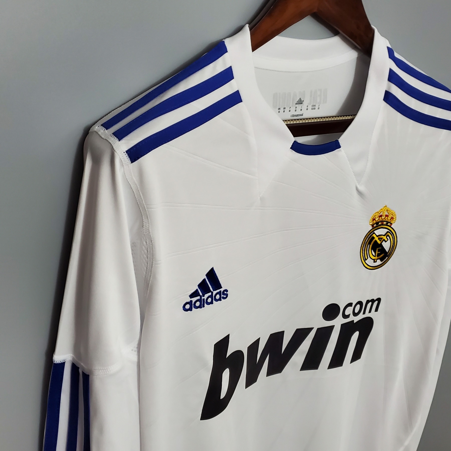 Retro Long Sleeve 10-11 Real Madrid Home Size S-XXL