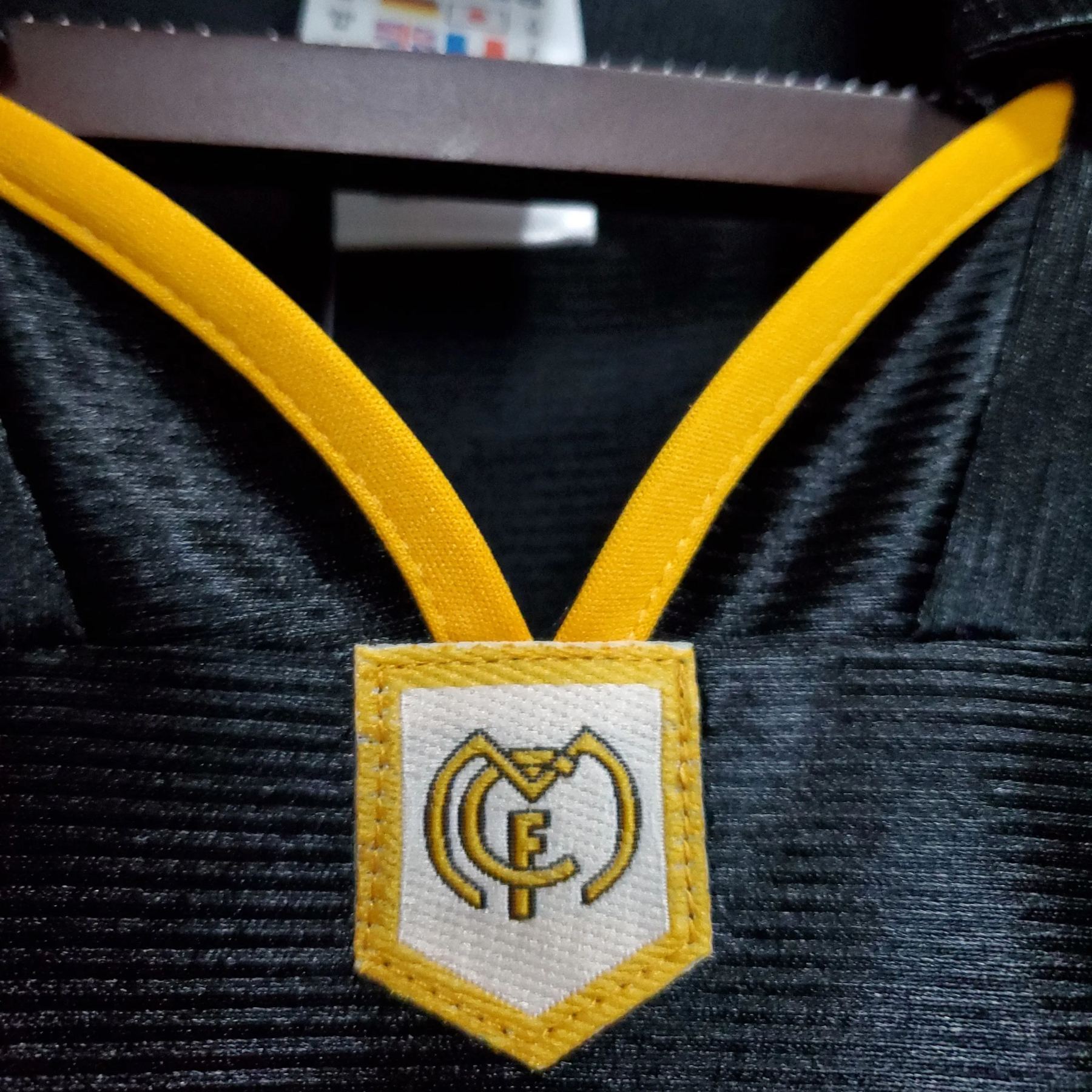 Retro Real Madrid 98-99 away S-XXL