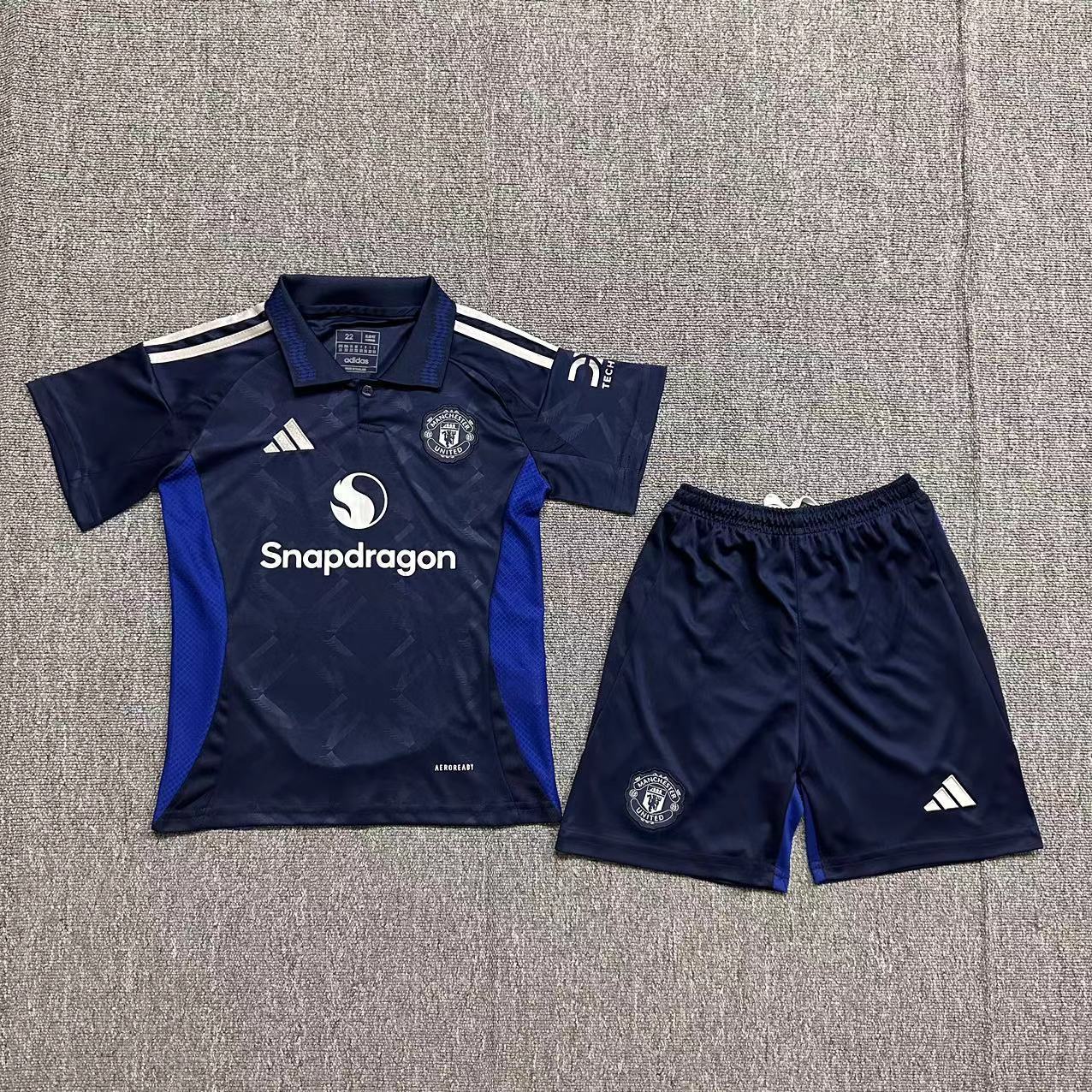 24/25 Manchester United away kids version size 16-28