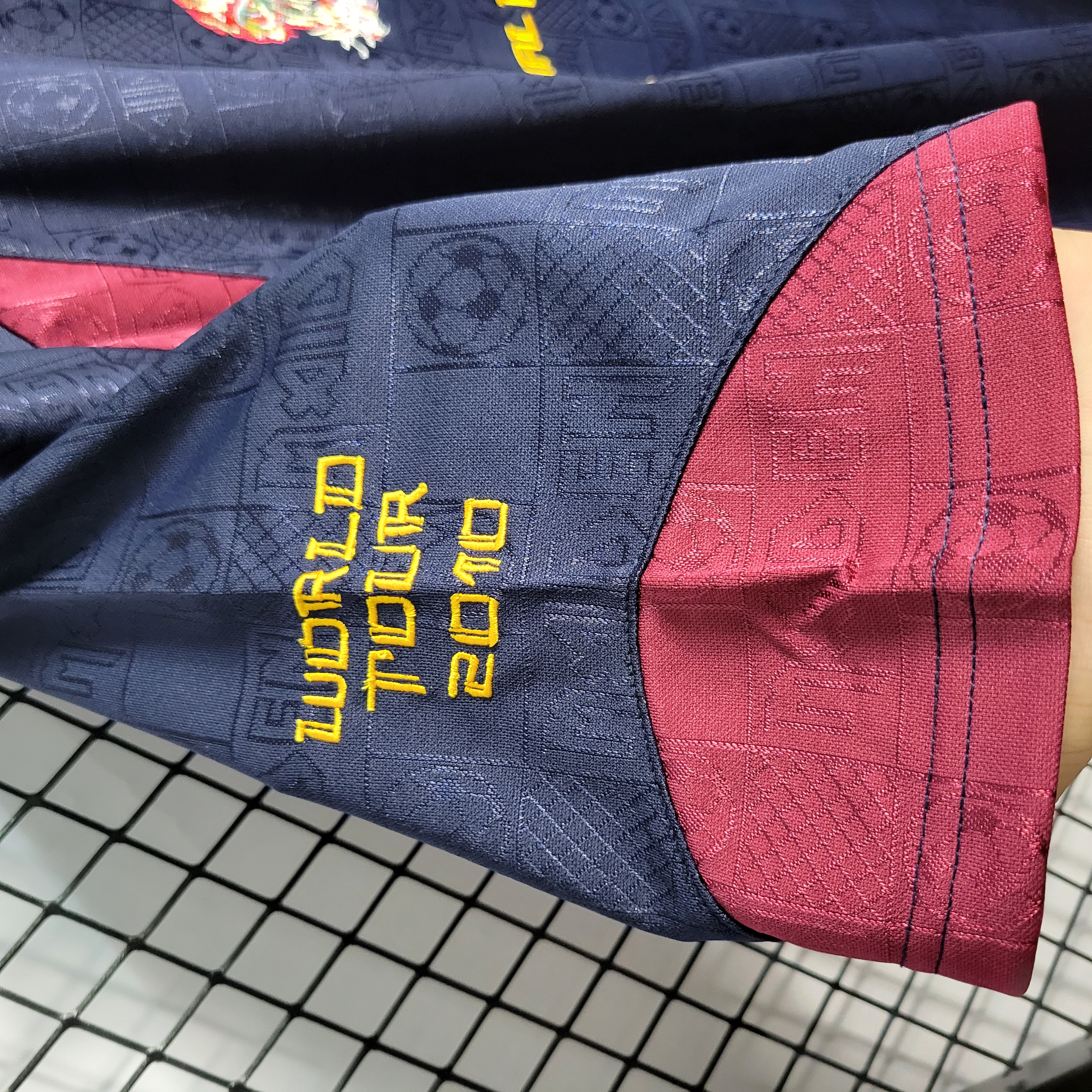 Retro 2010 West Ham Home Size S-XXL