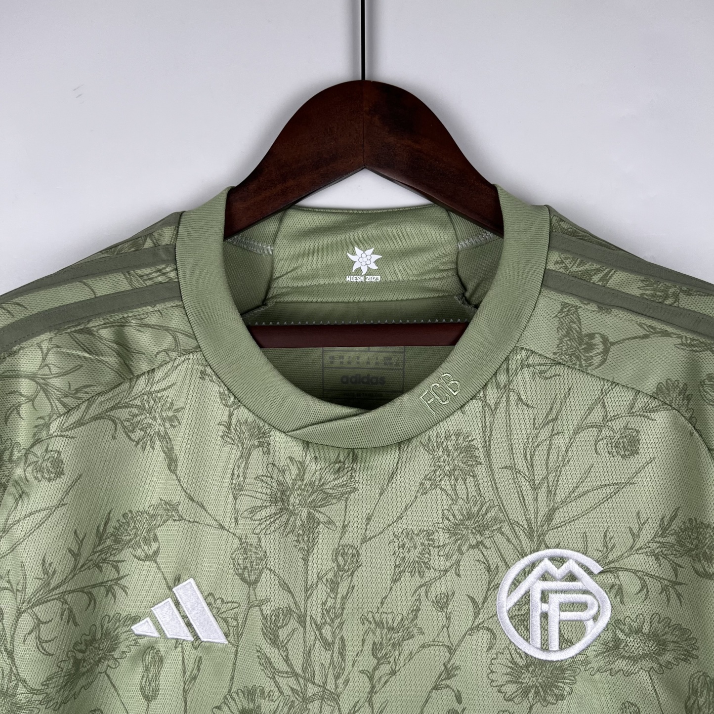 23/24 Bayern Munich Oktoberfest Edition S-4XL