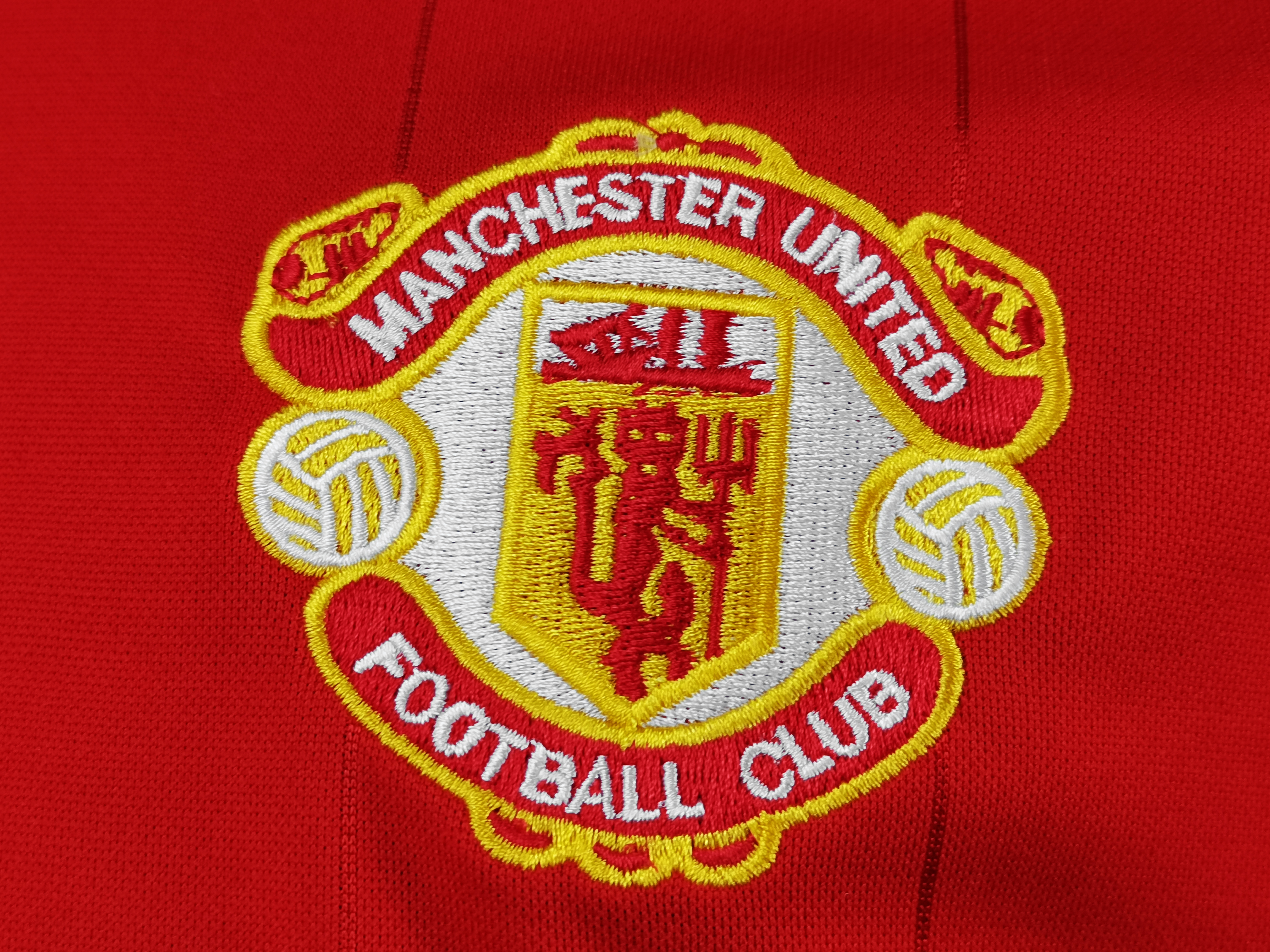Retro 84 Manchester United home S-2XL