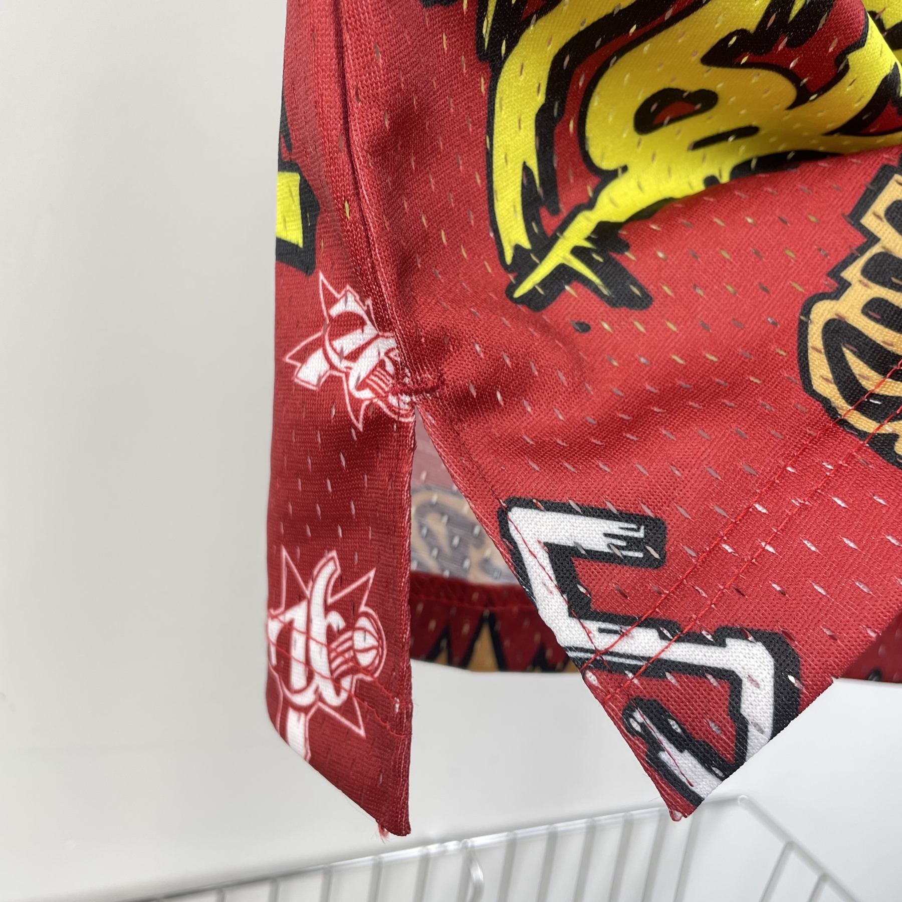 MN Heat Pressed Vintage Jersey: SW 76ers 96/97 Graffiti No.3 Everson