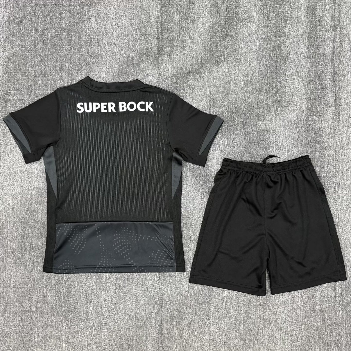 25-26 Sporting CP away kids Version size 16-28