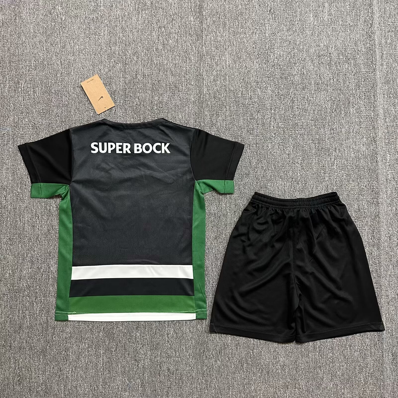 24-25 Sporting Lisbon home kids Version size 16-28
