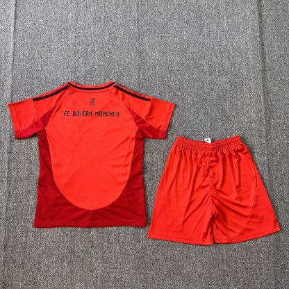 24/25 Bayern home kids version size 16-28