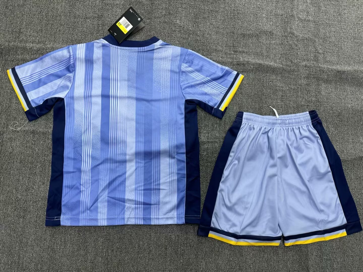 24-25 Tottenham hotspur away kids version size 16-28
