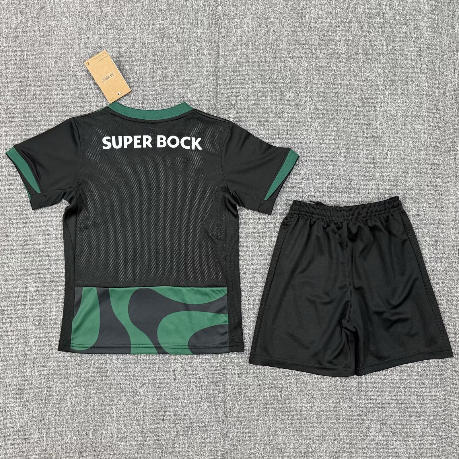 25-26 Sporting CP third black kids Version size 16-28