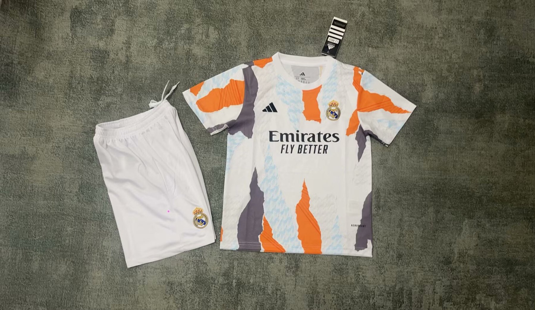 25/26 re@l Medrid training B kids size 16-28