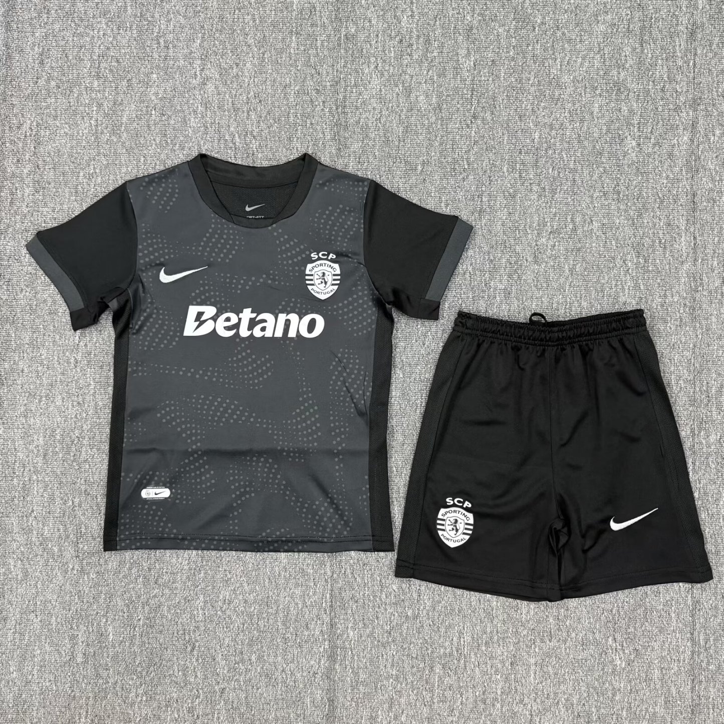25-26 Sporting CP away kids Version size 16-28
