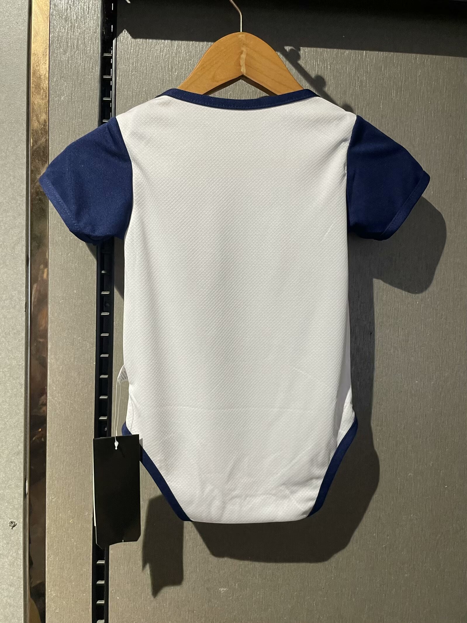 24/25 Baby Tottenham Home Jersey Size 9-12