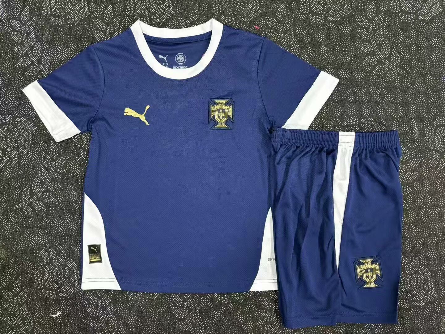 25/26 Portugal training blue kids version Size 16-28