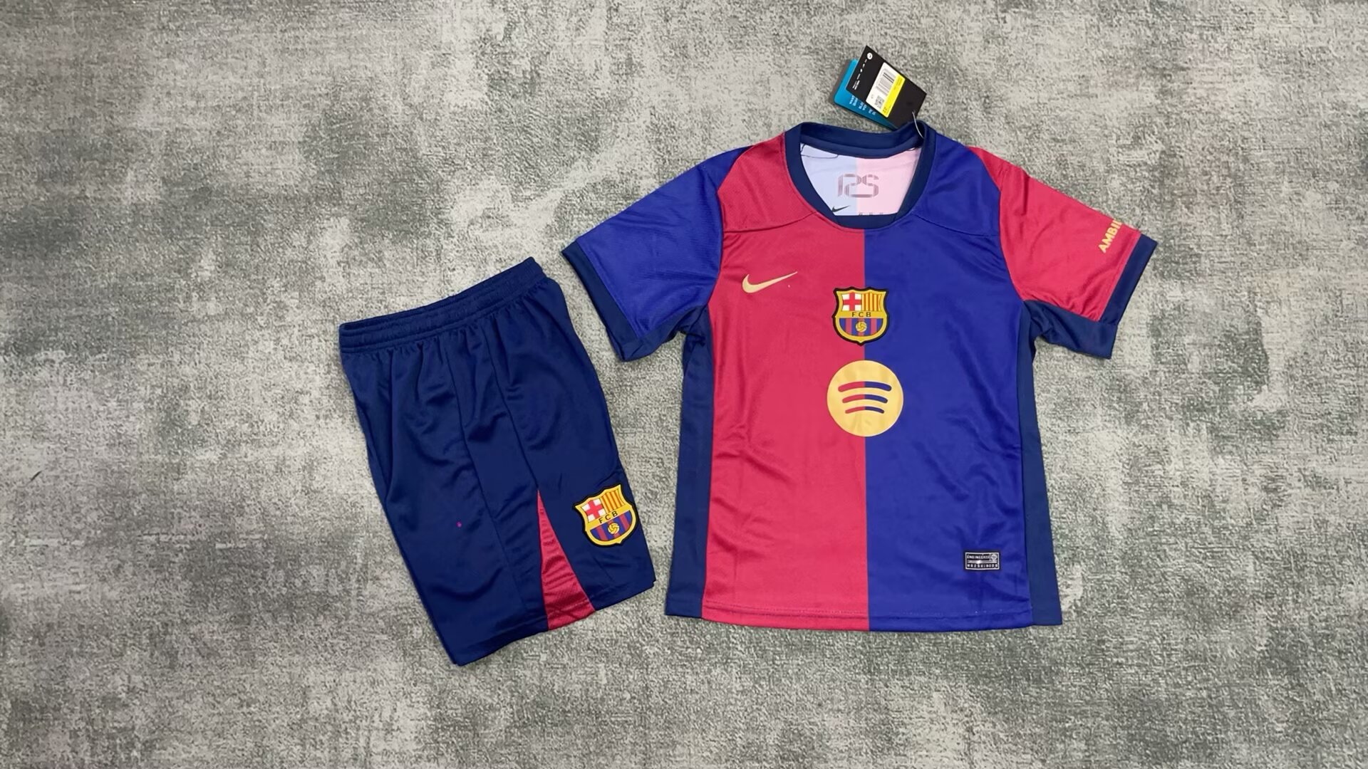24/25 Barcelona home kids version size 16-28