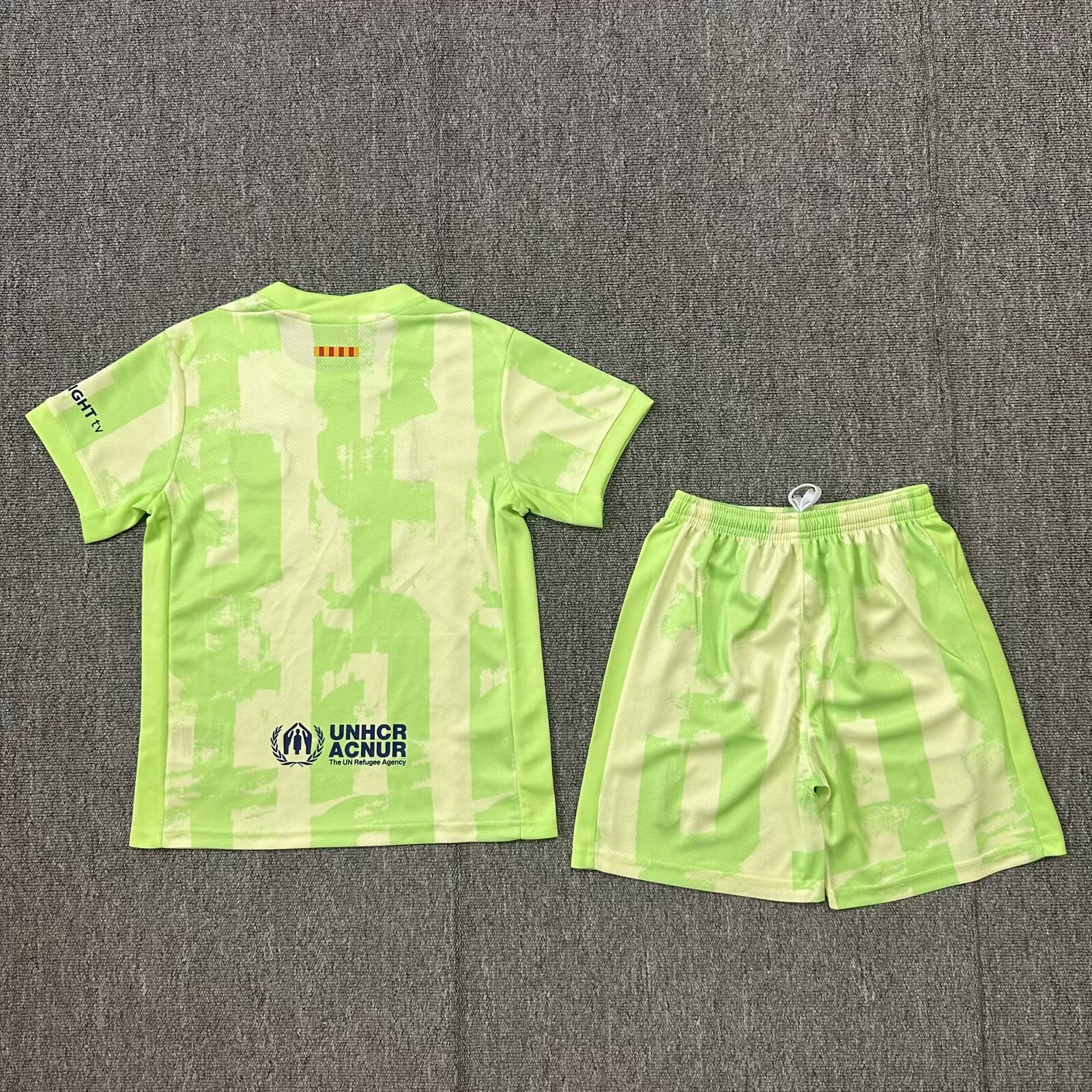 24/25 Barcelona third kids version size 16-28