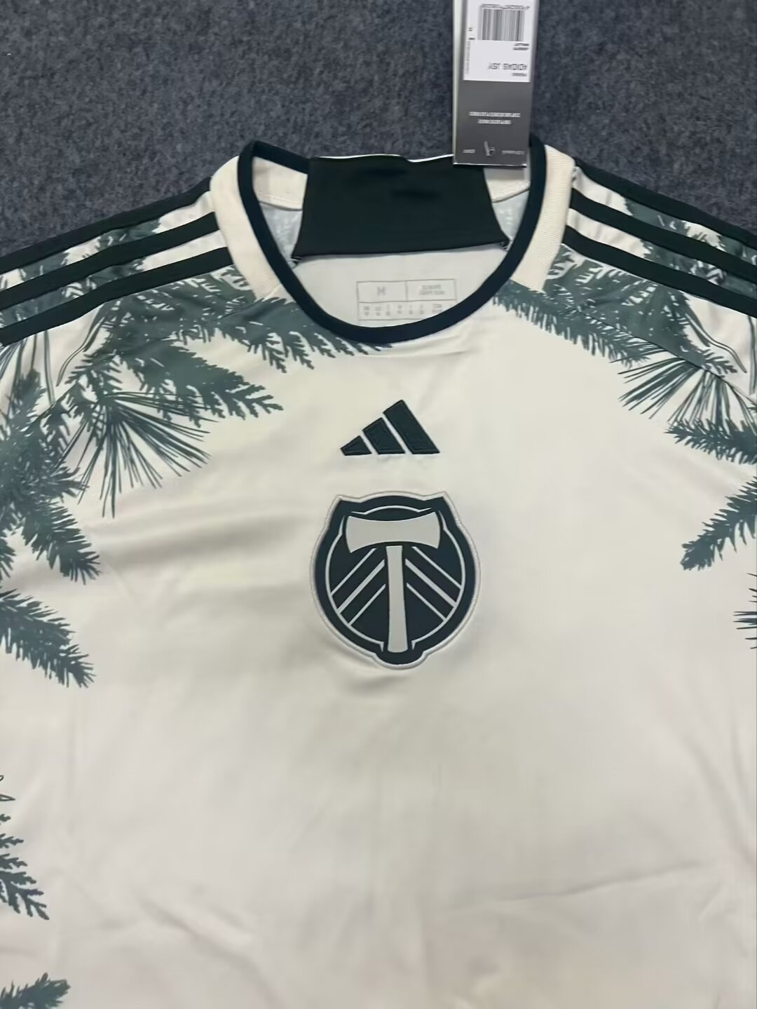 24/25 Portland Timbers white fan version S-XXL