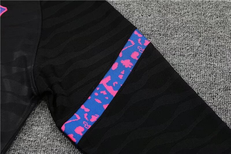 21-22 Barcelona Half Zipper Black Jacket S-XXL