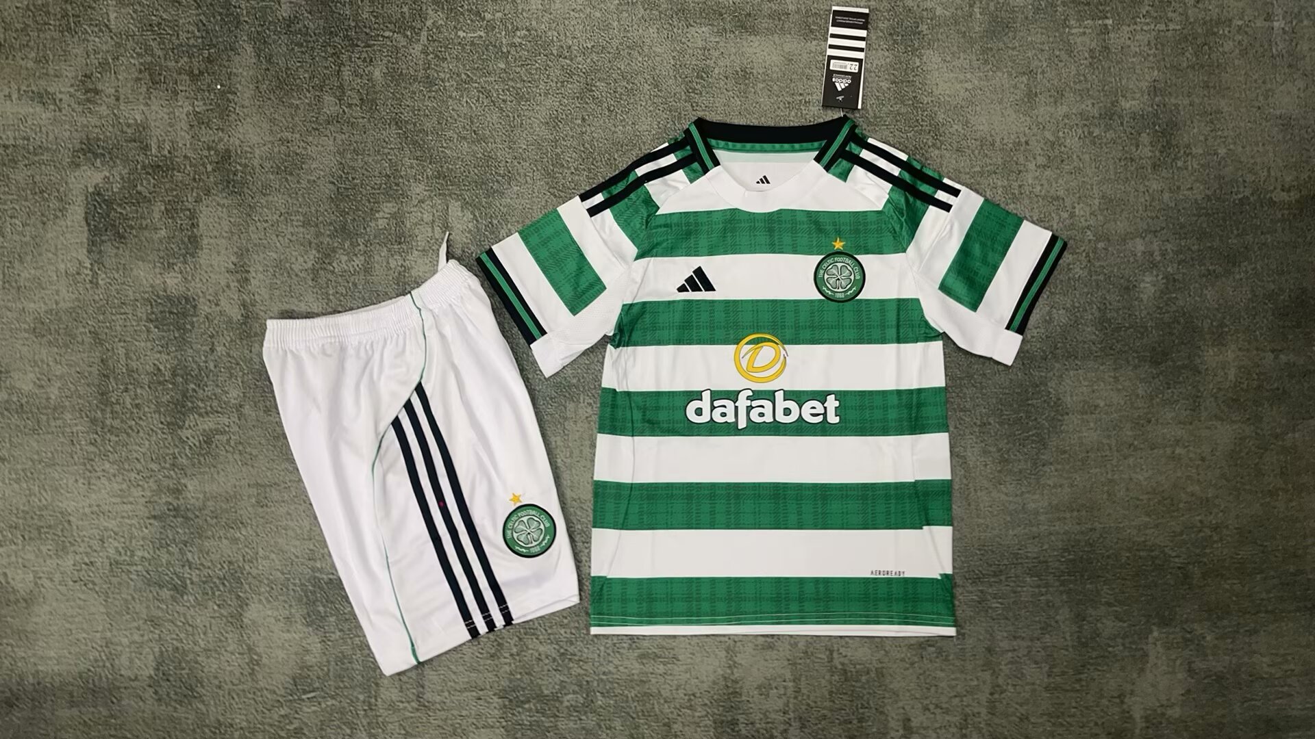 25/26 Celtics Home kids version Size 16-28