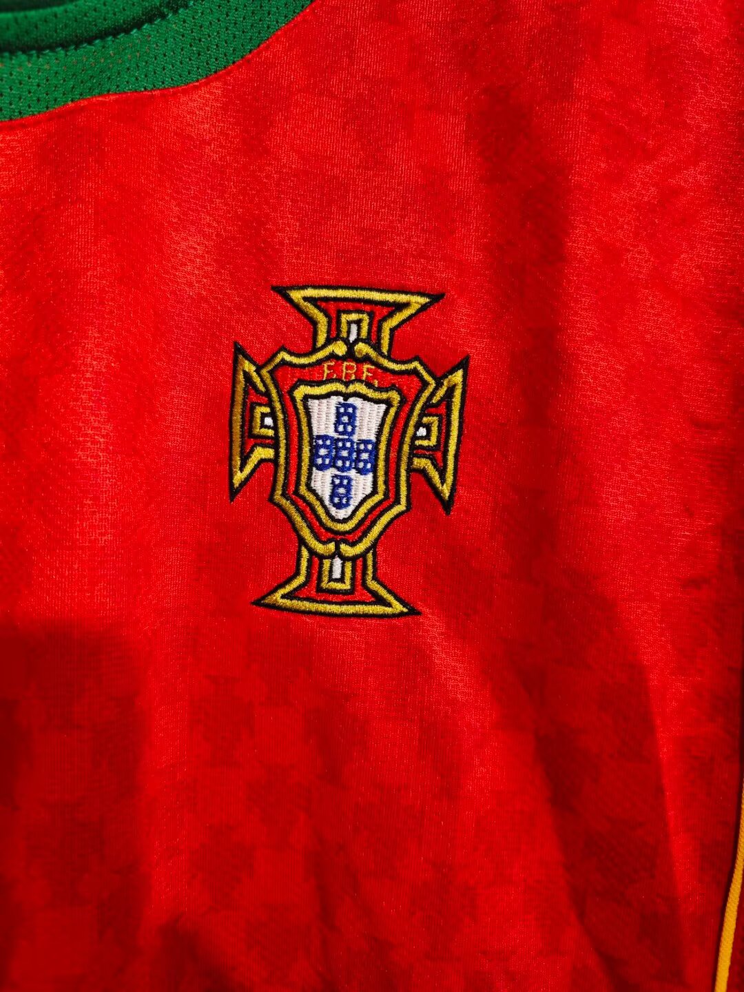 2004 Portugal Glue logo home retro version S-4XL