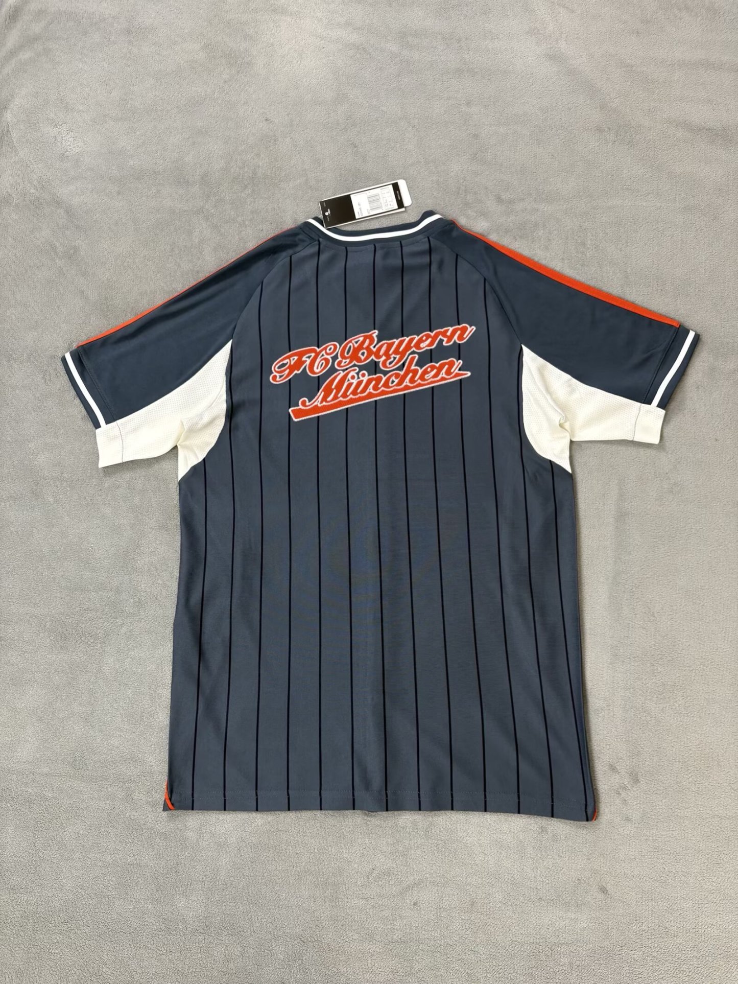 25/26 Bayern baseball fan version S-XXL