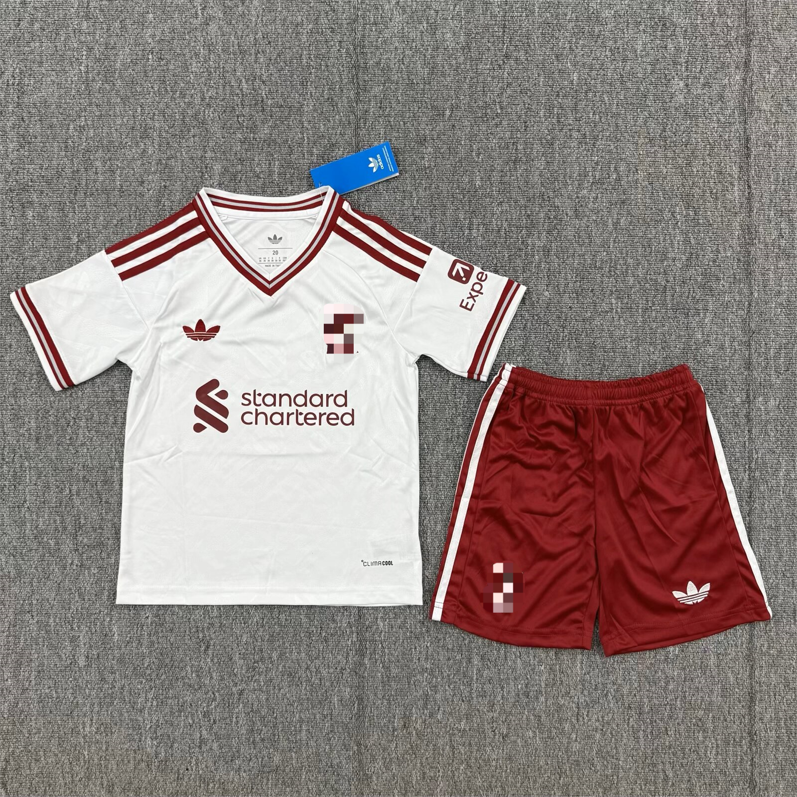 26/27 Livep away Kids  jersey size:16-28