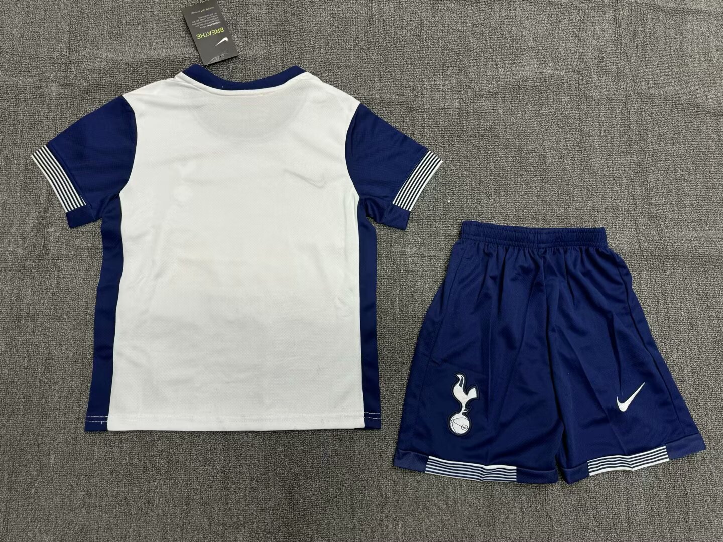 24-25 Tottenham hotspur home kids version size 16-28