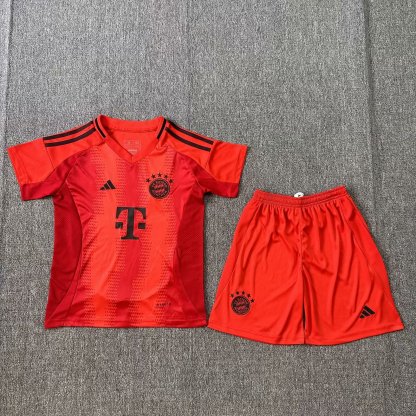 24/25 Bayern home kids version size 16-28
